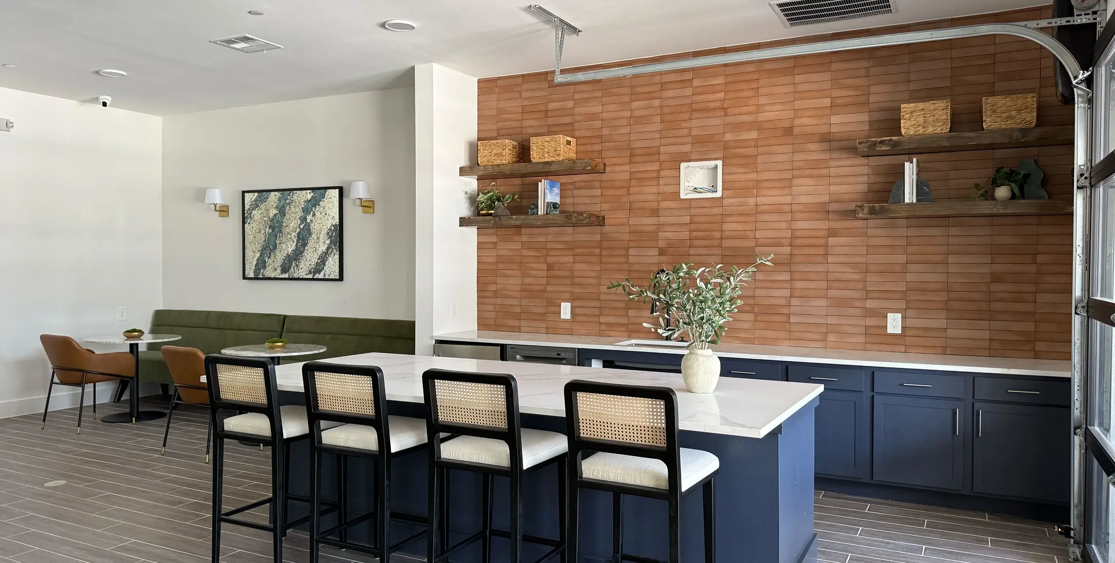 Refreshed Clubhouse in 20 Minutes